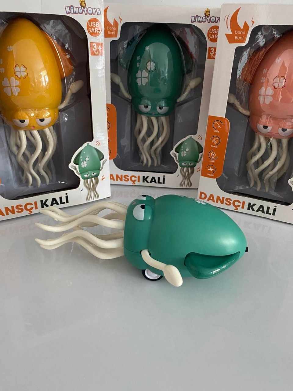 Sarjlı Dans Eden Sürünerek Ileri Geri Hareket Eden El Komuduna Uyan Sesi Açılıp Kapanan Işıklı ve Şarjlı Ahtapot - Görsel 4